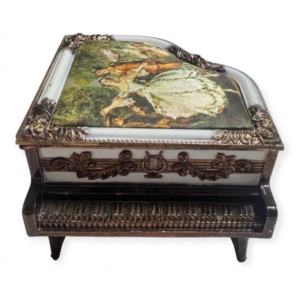 VTG Laurel Brass Ornate Grand Piano Music Box Fragonard Tapestry Japan  Baroque
